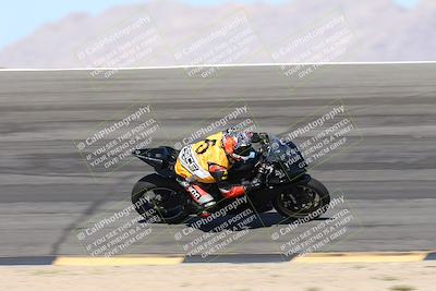 media/May-10-2025-Race Pace (Sat) [[db32fef2da]]/Vested/3-Bowl Set 1 (9am)/